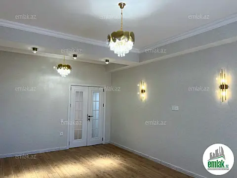 Satılır 3 otaqlı köhnə tikili 105 m²