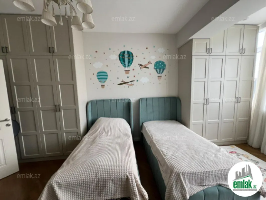 Satılır 3 otaqlı yeni tikili 141 m²