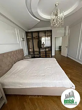 Satılır 3 otaqlı yeni tikili 141 m²