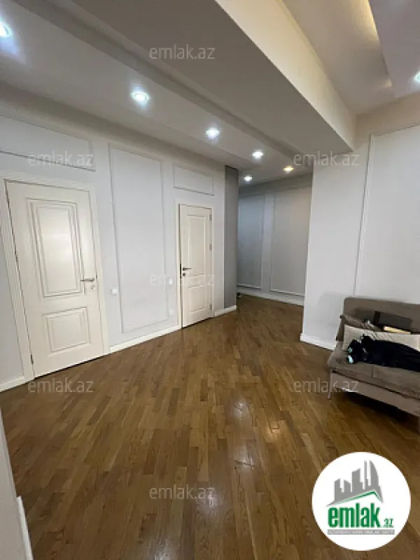 Satılır 3 otaqlı yeni tikili 141 m²