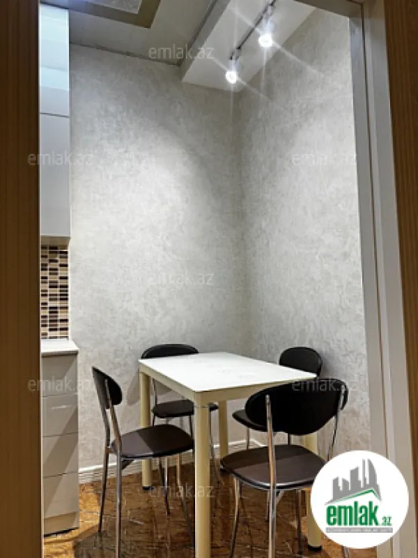 Satılır 3 otaqlı yeni tikili 100 m²