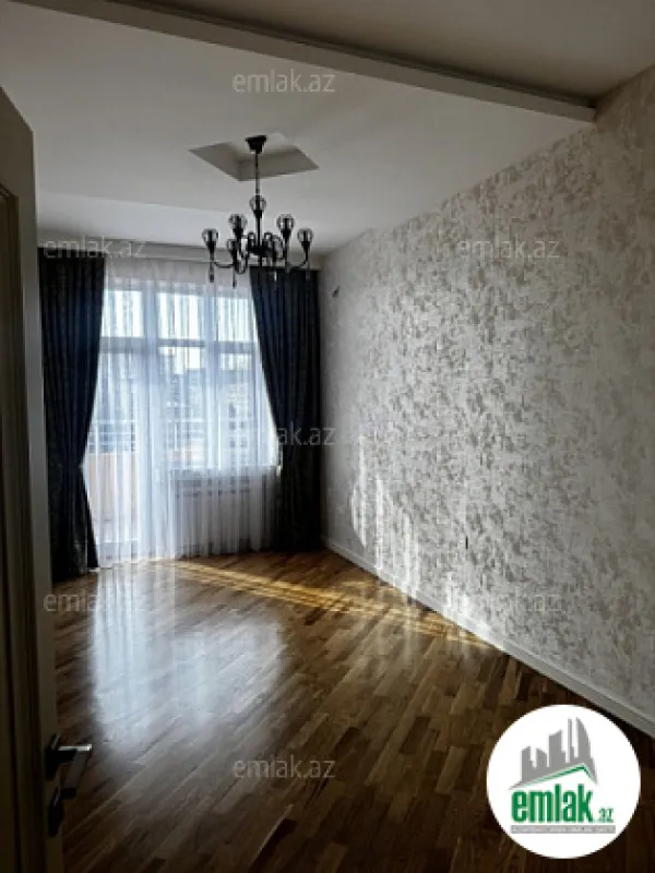 Satılır 3 otaqlı yeni tikili 100 m²