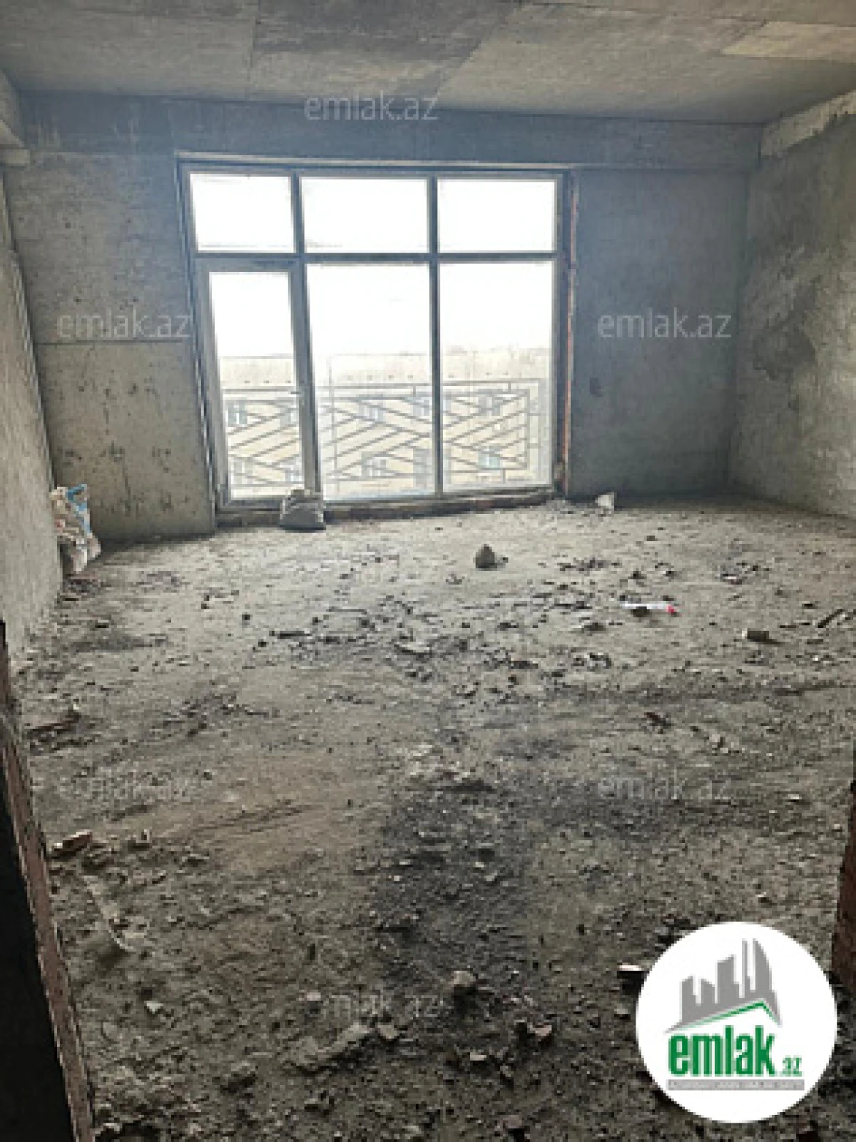 Satılır 3 otaqlı yeni tikili 133 m²