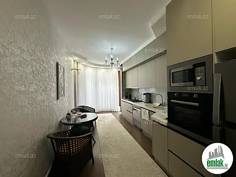 Satılır 4 otaqlı yeni tikili 192 m²