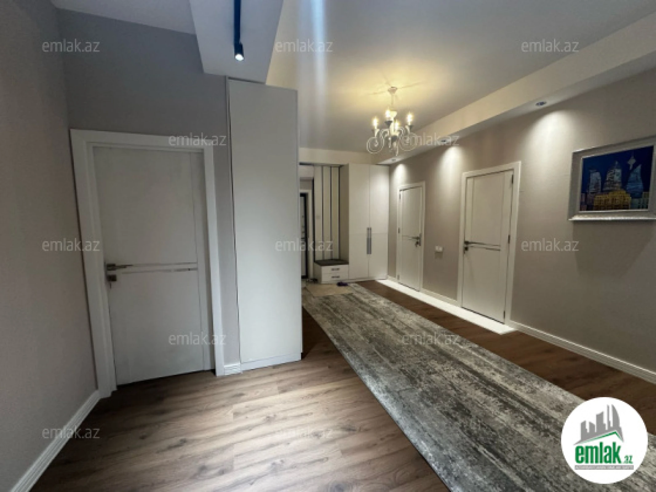 Satılır 4 otaqlı yeni tikili 192 m²