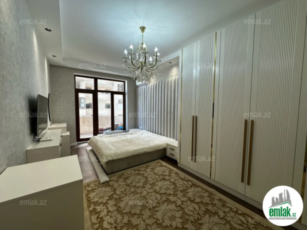 Satılır 4 otaqlı yeni tikili 192 m²