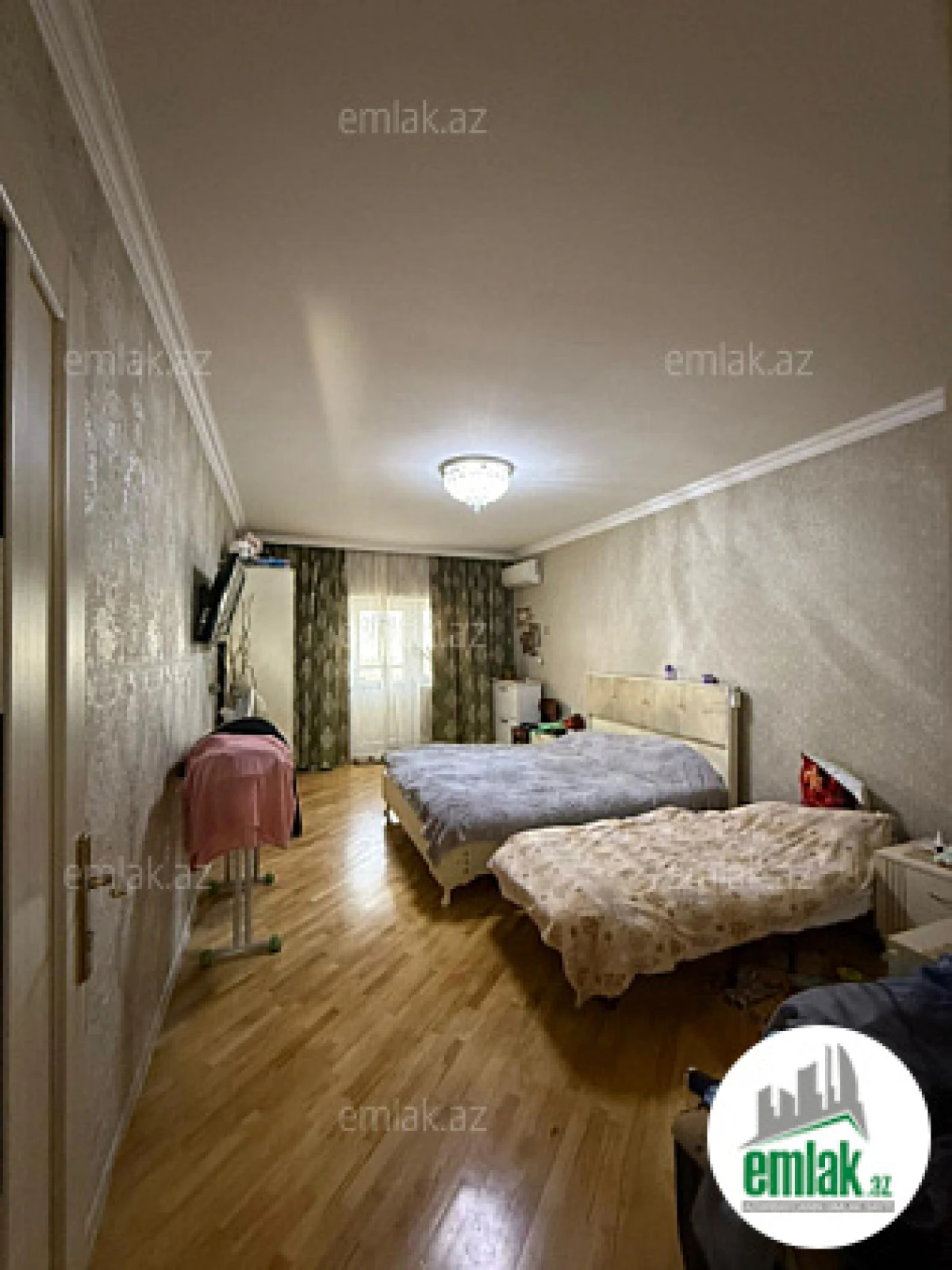 Satılır 3 otaqlı yeni tikili 135 m²