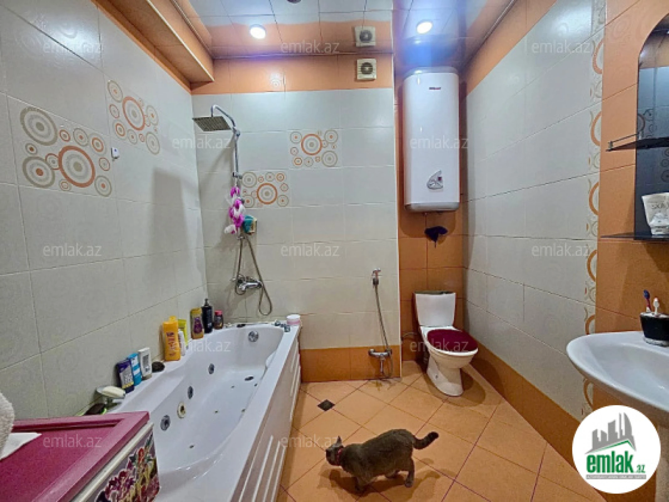 Satılır 3 otaqlı yeni tikili 132 m²