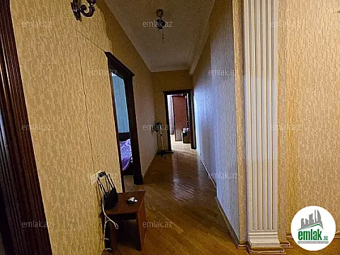 Satılır 3 otaqlı yeni tikili 132 m²