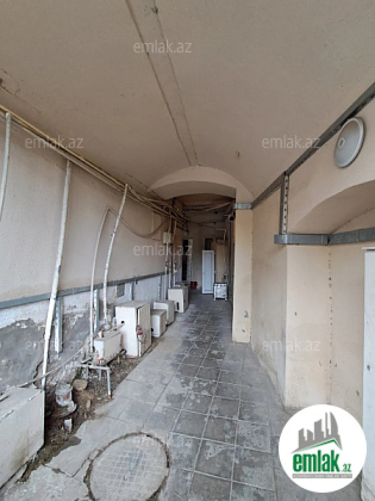 Satılır 1 otaqlı köhnə tikili 8 m²