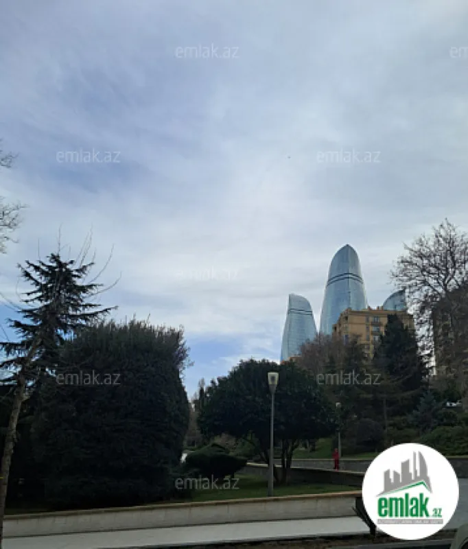 Satılır 1 otaqlı köhnə tikili 8 m²