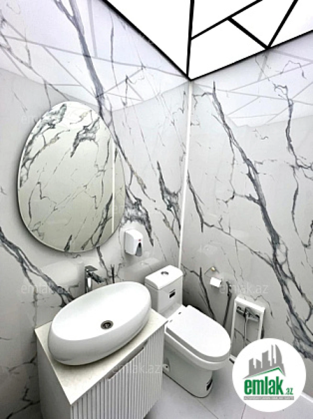 Satılır 2 otaqlı obyekt 85 m²