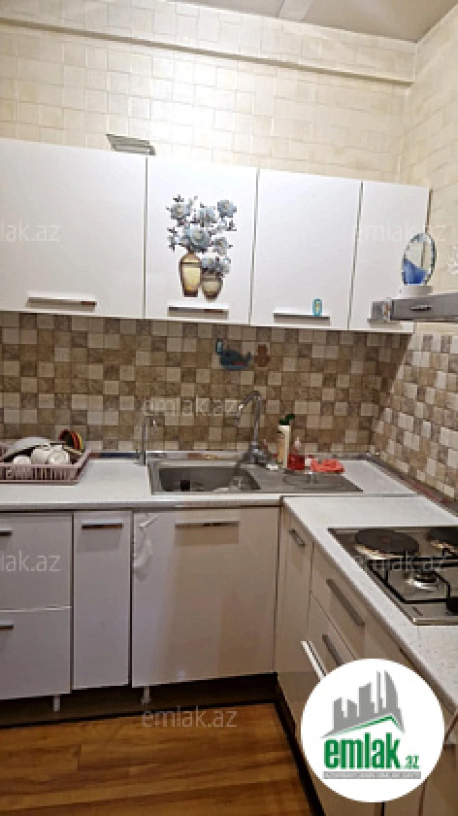 Satılır 2 otaqlı yeni tikili 60 m²