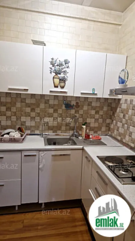 Satılır 2 otaqlı yeni tikili 60 m²