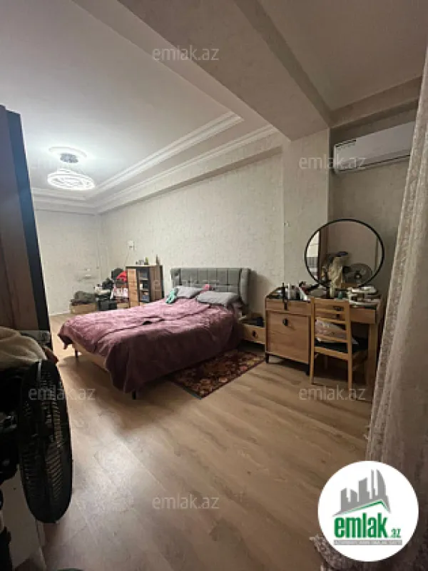 Satılır 2 otaqlı yeni tikili 76 m²