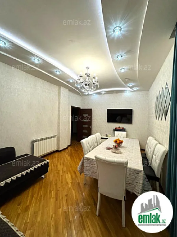 Satılır 3 otaqlı yeni tikili 85 m²