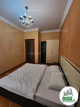 Satılır 4 otaqlı yeni tikili 188 m²