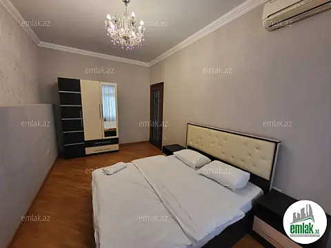 Satılır 4 otaqlı yeni tikili 188 m²