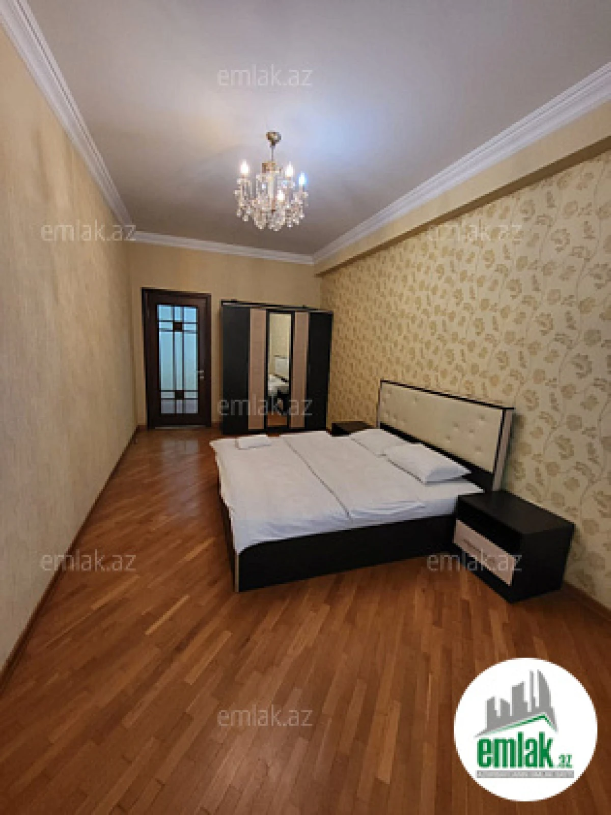 Satılır 4 otaqlı yeni tikili 188 m²