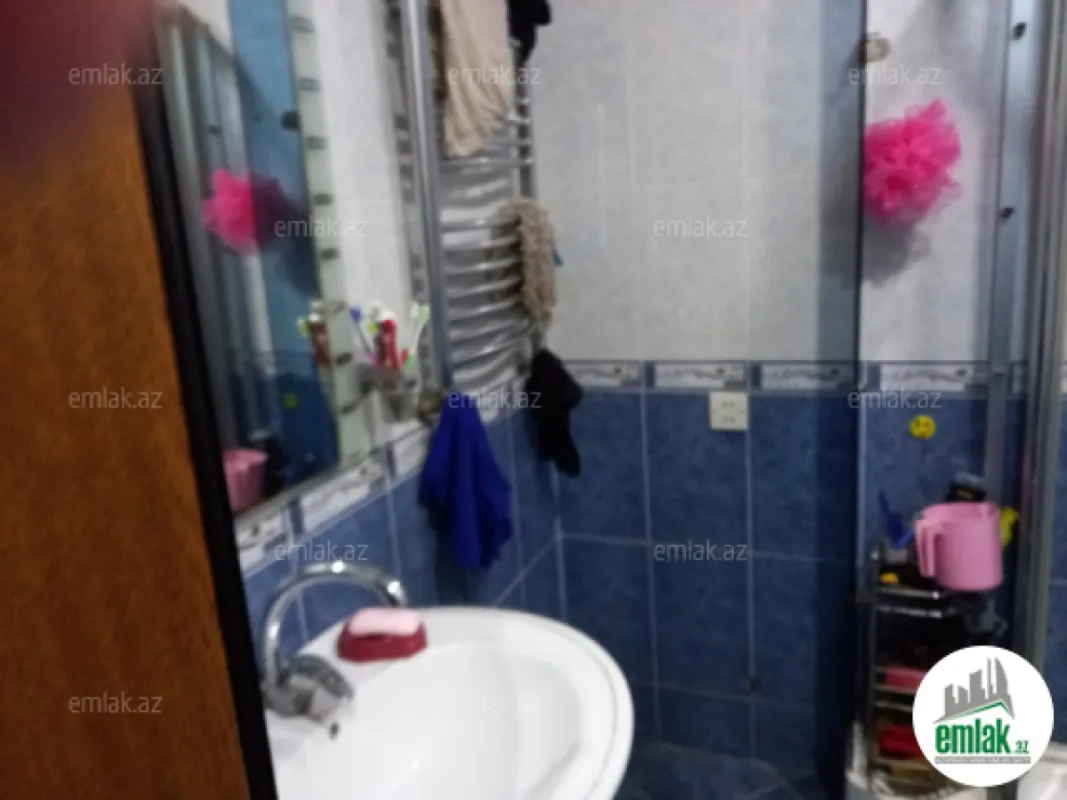 Satılır 2 otaqlı yeni tikili 74 m²