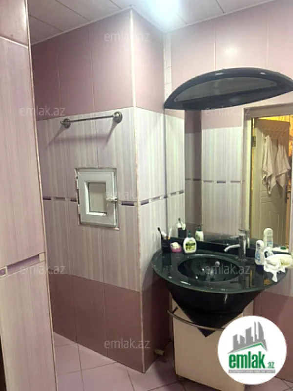 Satılır 2 otaqlı yeni tikili 85 m²