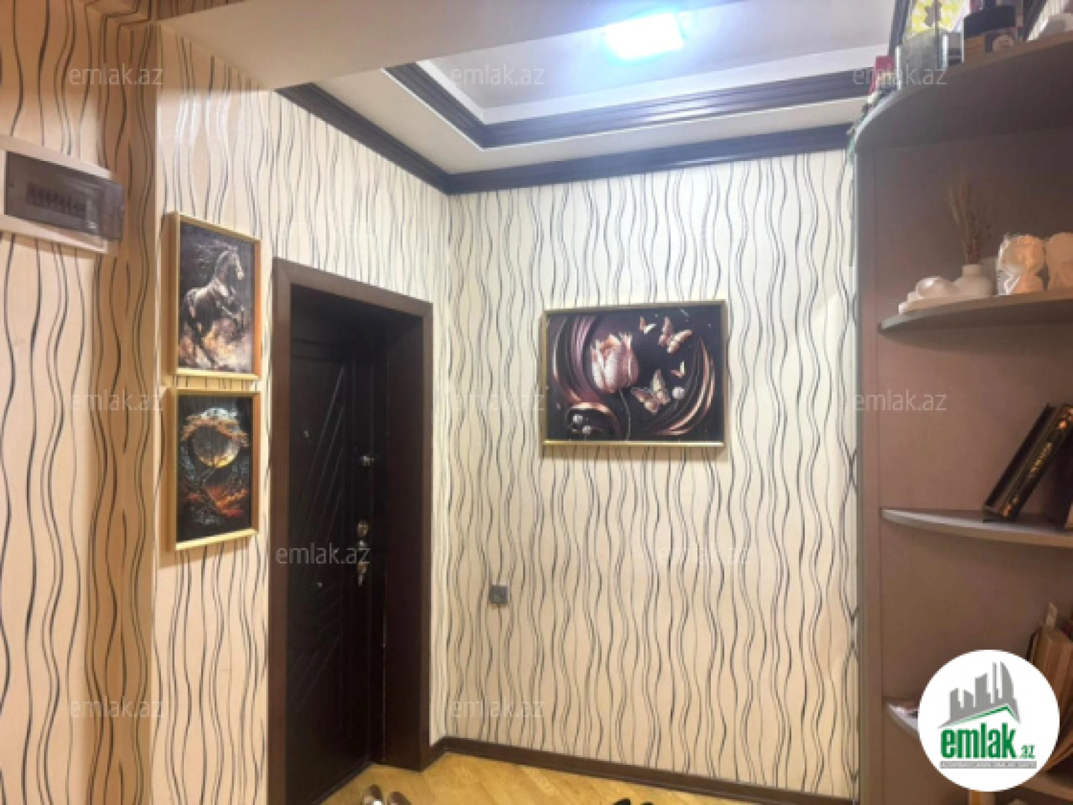 Satılır 2 otaqlı yeni tikili 85 m²