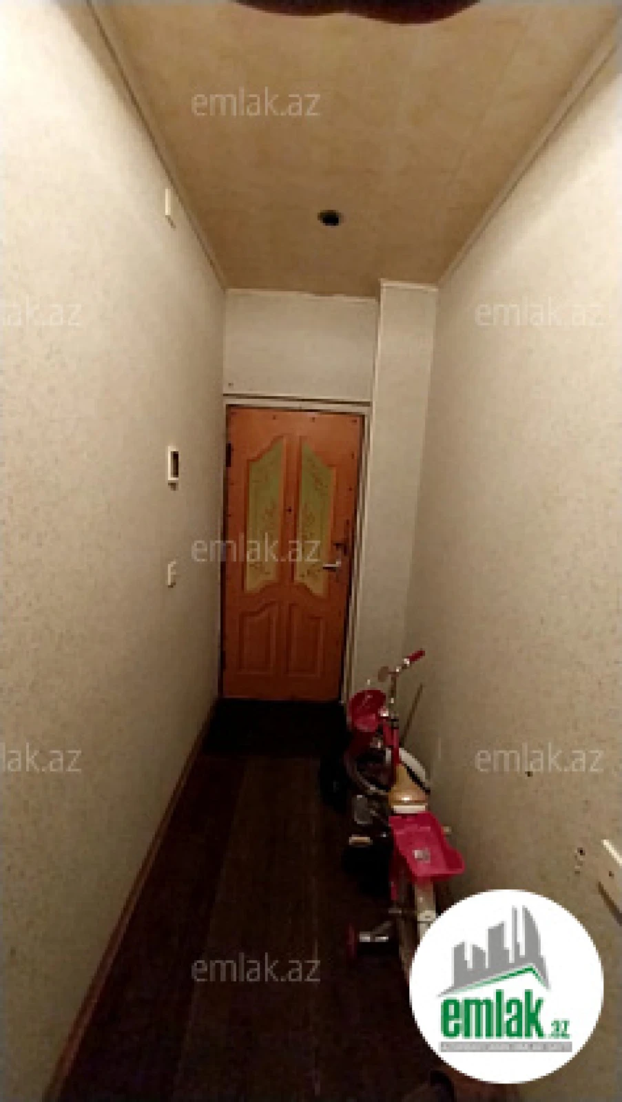 Satılır 1 otaqlı köhnə tikili 37 m²