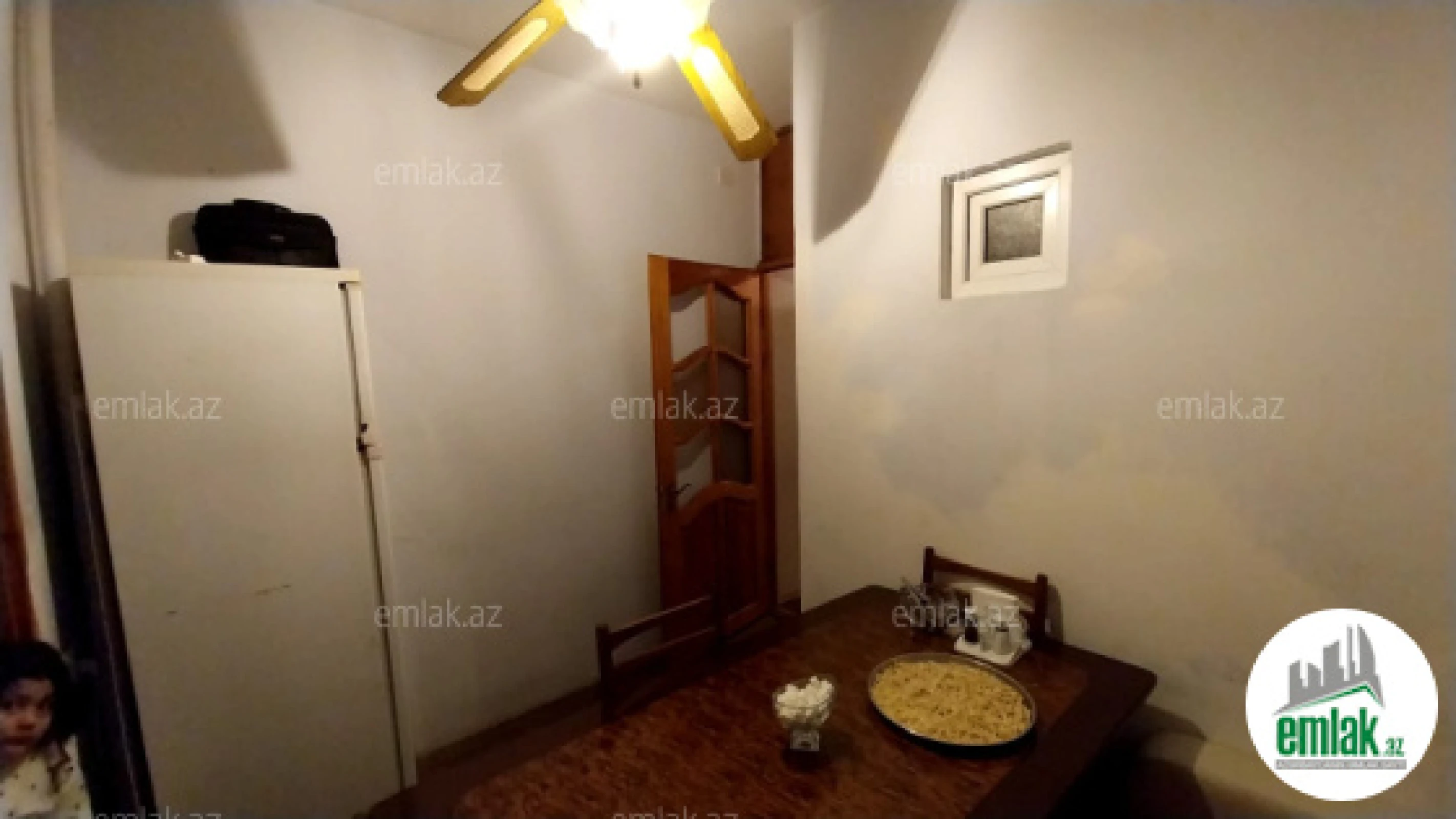 Satılır 1 otaqlı köhnə tikili 37 m²