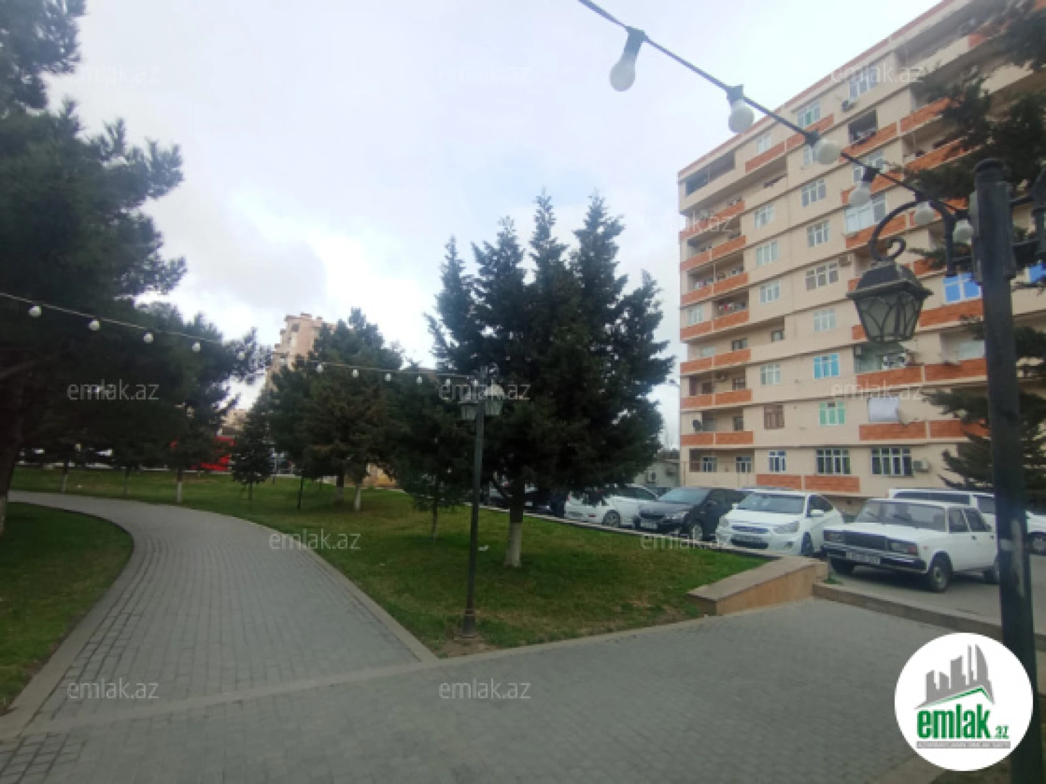 Satılır 1 otaqlı köhnə tikili 37 m²