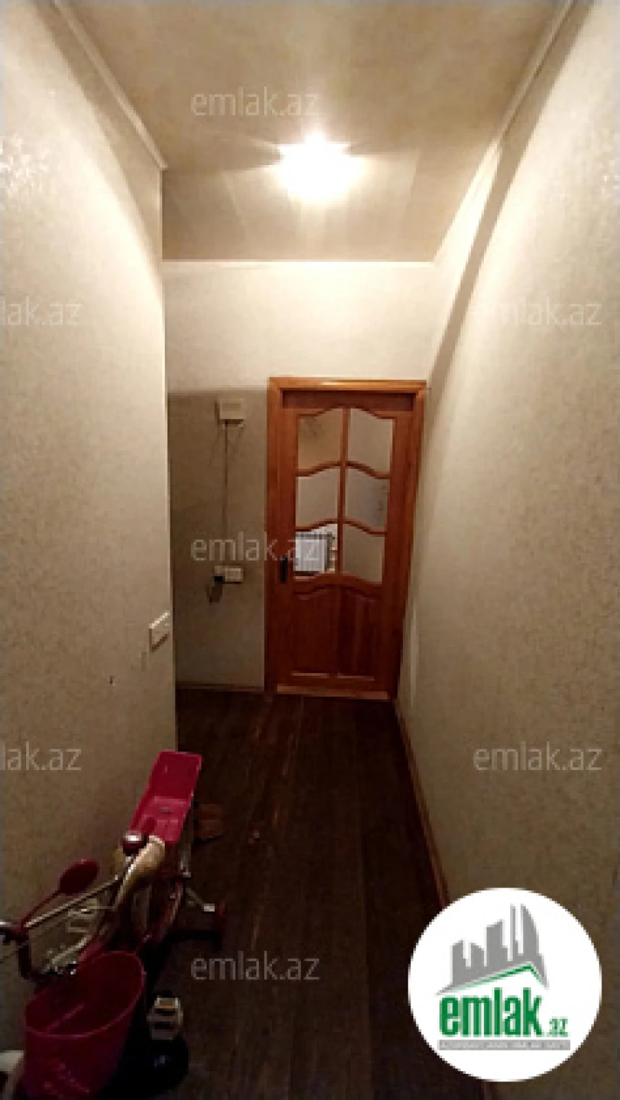 Satılır 1 otaqlı köhnə tikili 37 m²