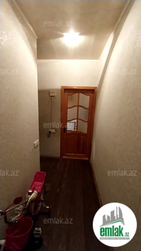 Satılır 1 otaqlı köhnə tikili 37 m²