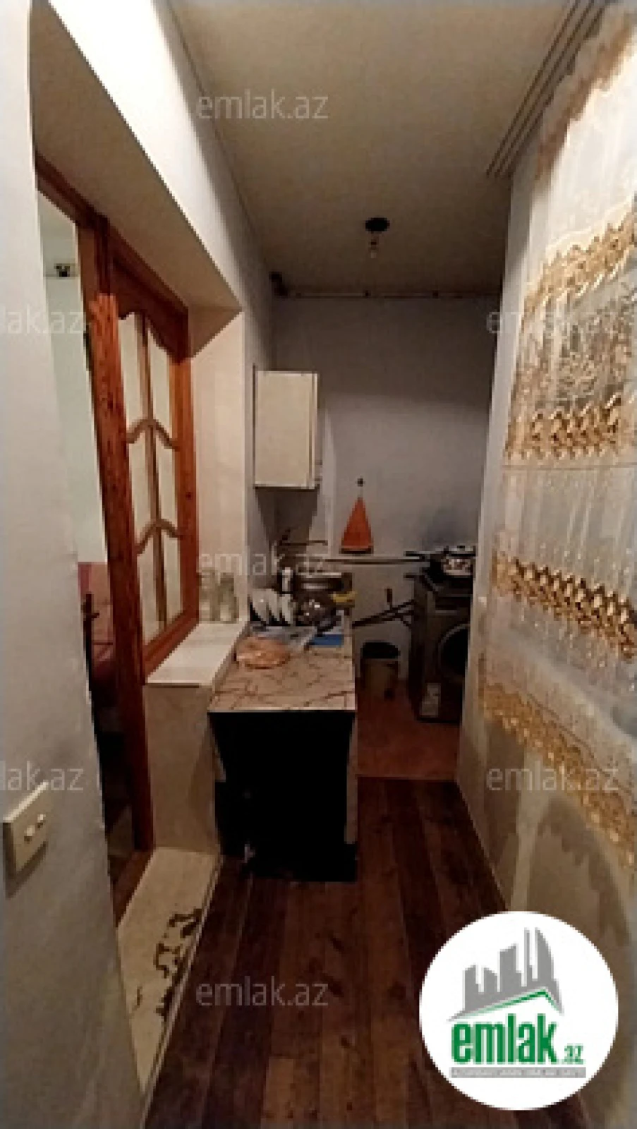 Satılır 1 otaqlı köhnə tikili 37 m²