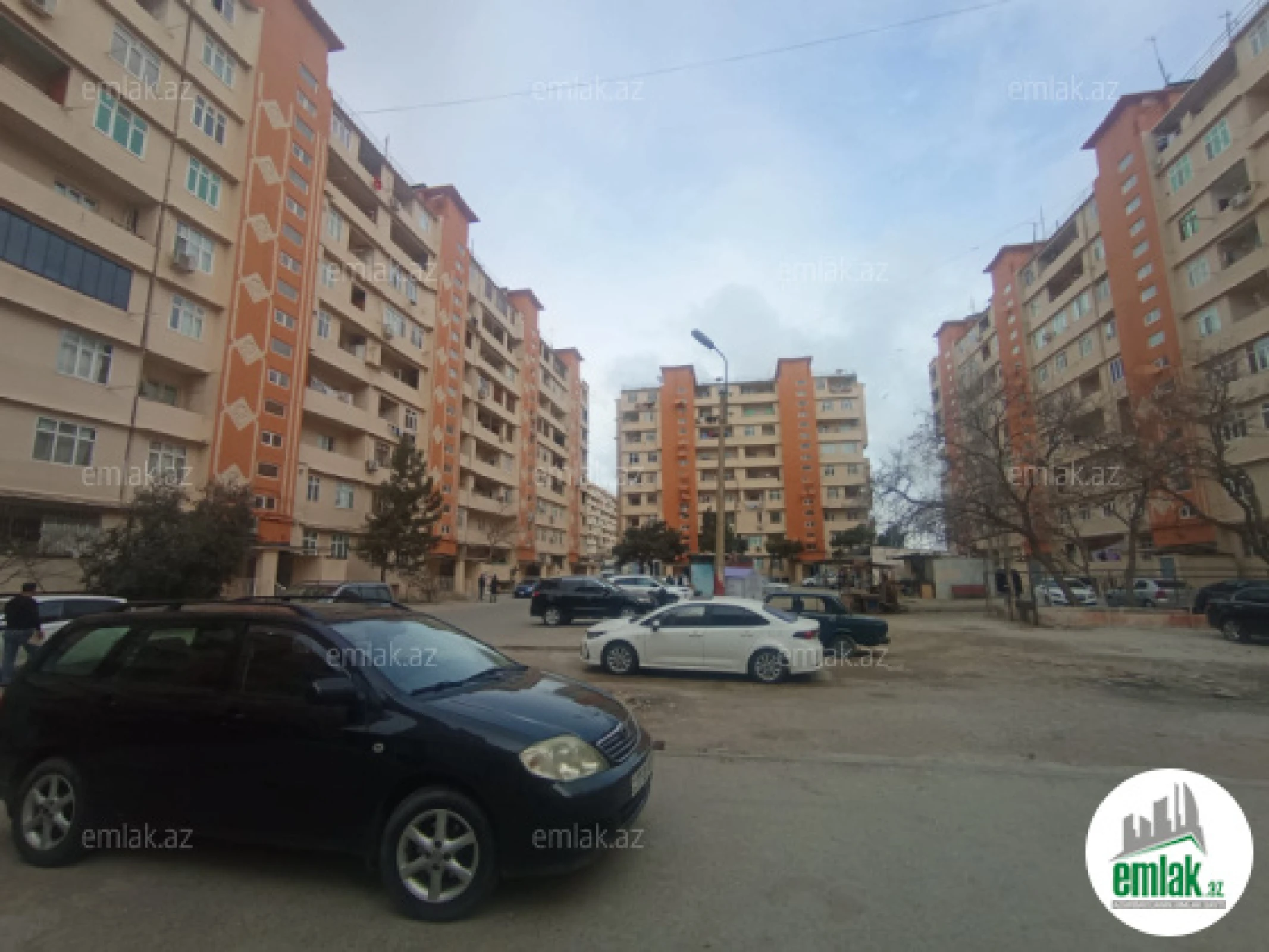 Satılır 1 otaqlı köhnə tikili 37 m²