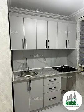 Satılır 2 otaqlı köhnə tikili 55 m²
