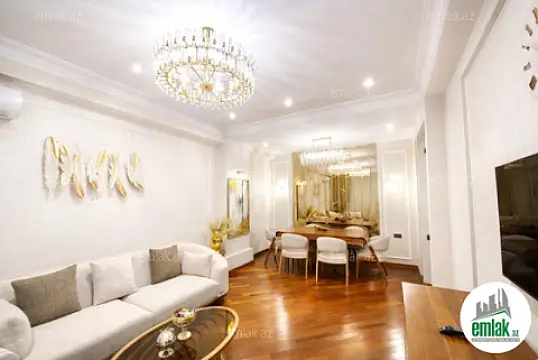 Satılır 3 otaqlı yeni tikili 100 m²