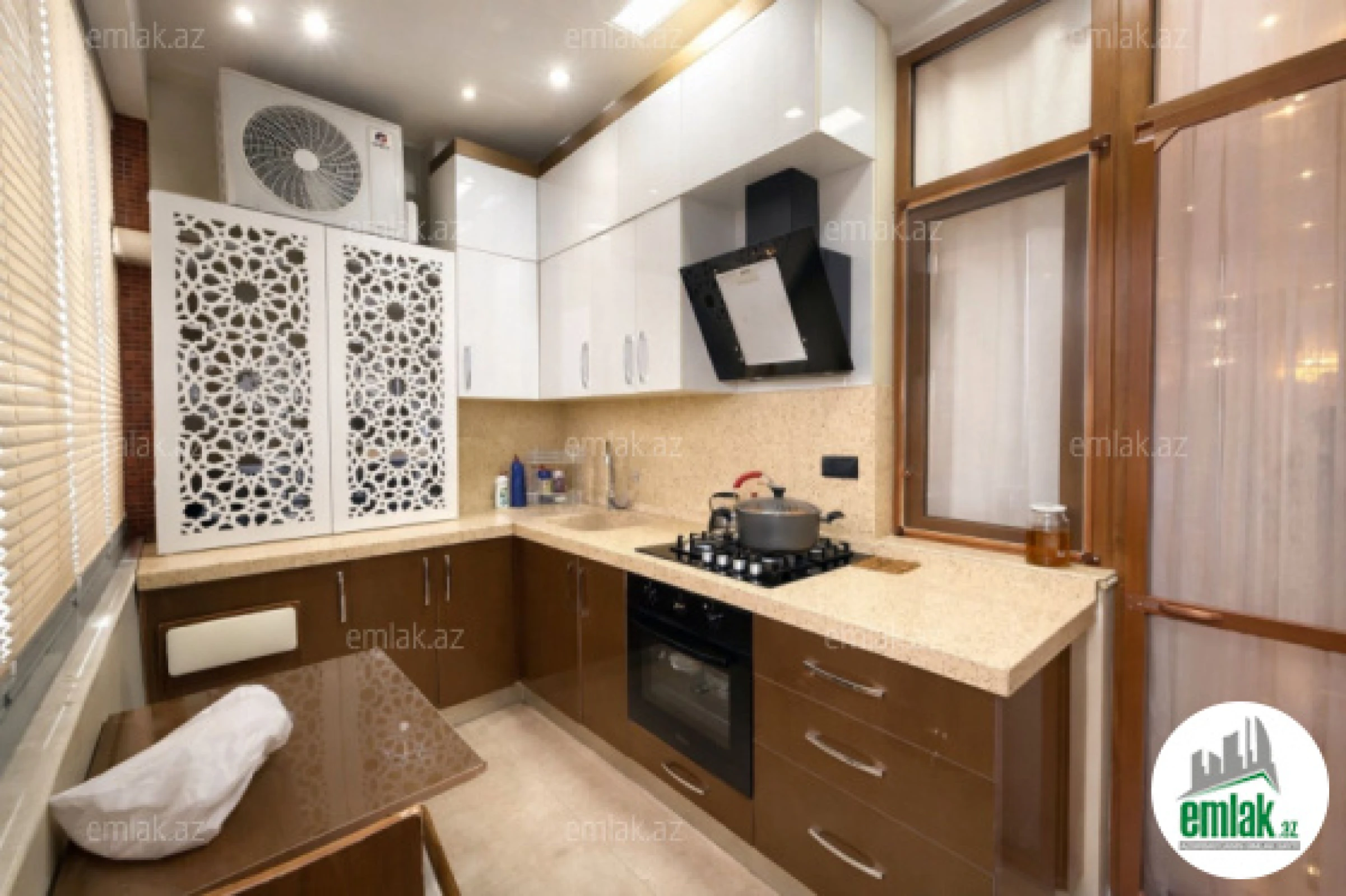 Satılır 3 otaqlı yeni tikili 100 m²
