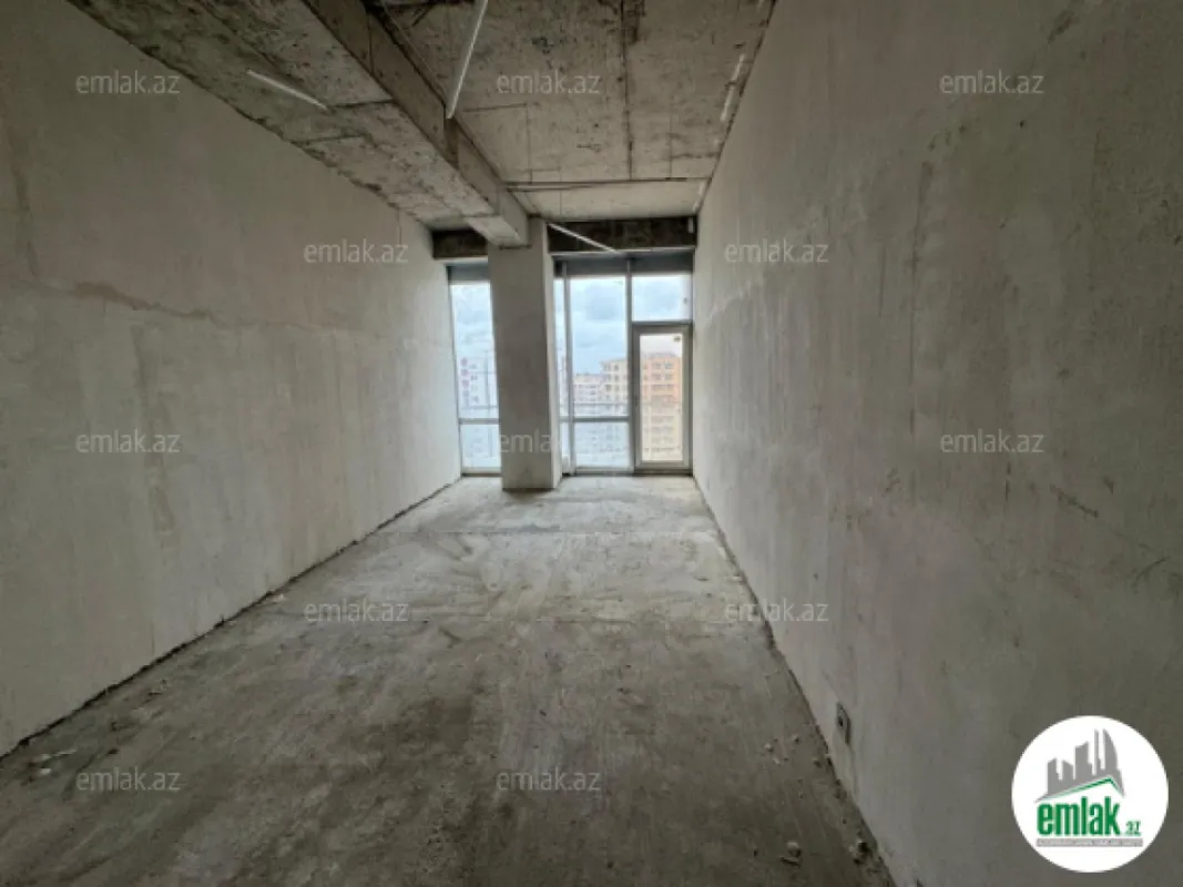 Satılır 4 otaqlı yeni tikili 185 m²