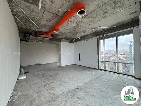 Satılır 4 otaqlı yeni tikili 185 m²