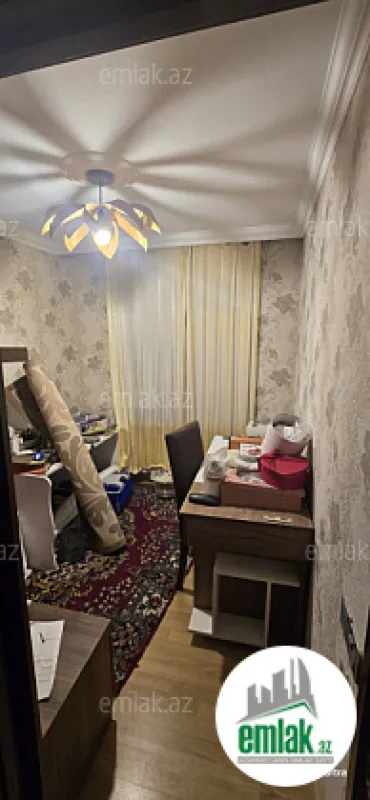 Satılır 4 otaqlı köhnə tikili 68 m²
