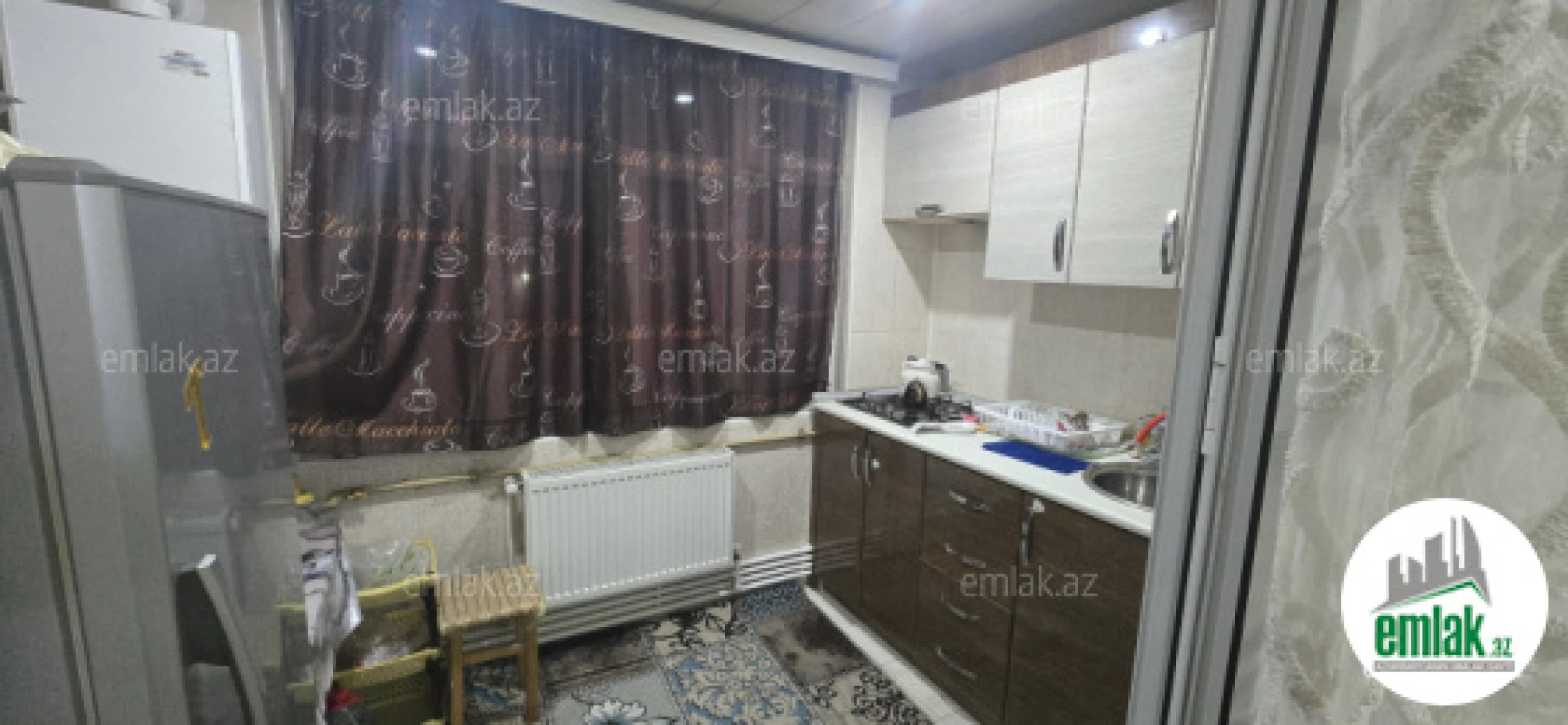 Satılır 4 otaqlı köhnə tikili 68 m²