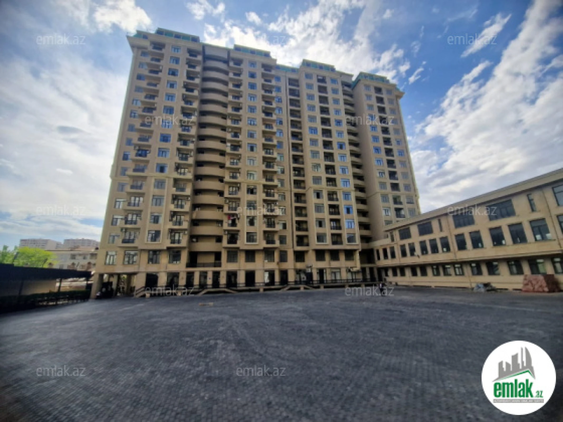 Satılır 2 otaqlı yeni tikili 87 m²