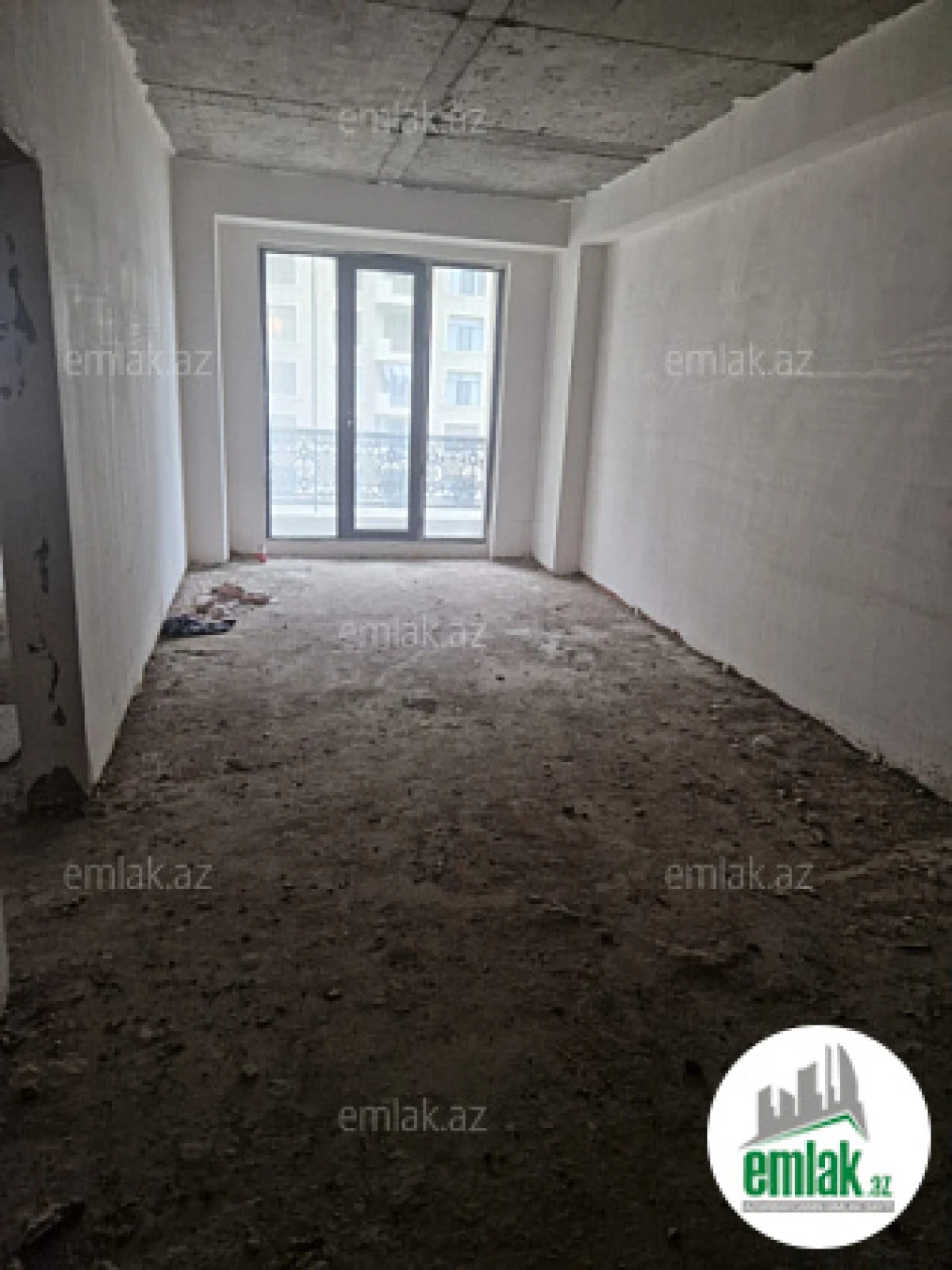 Satılır 2 otaqlı yeni tikili 87 m²