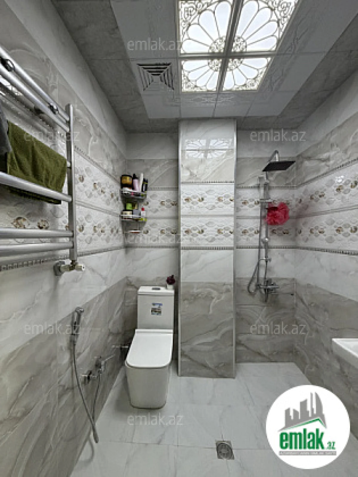 Satılır 2 otaqlı yeni tikili 83 m²