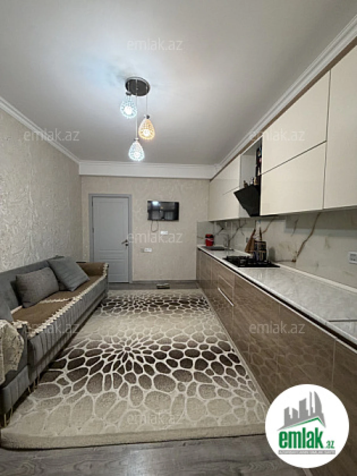 Satılır 2 otaqlı yeni tikili 83 m²