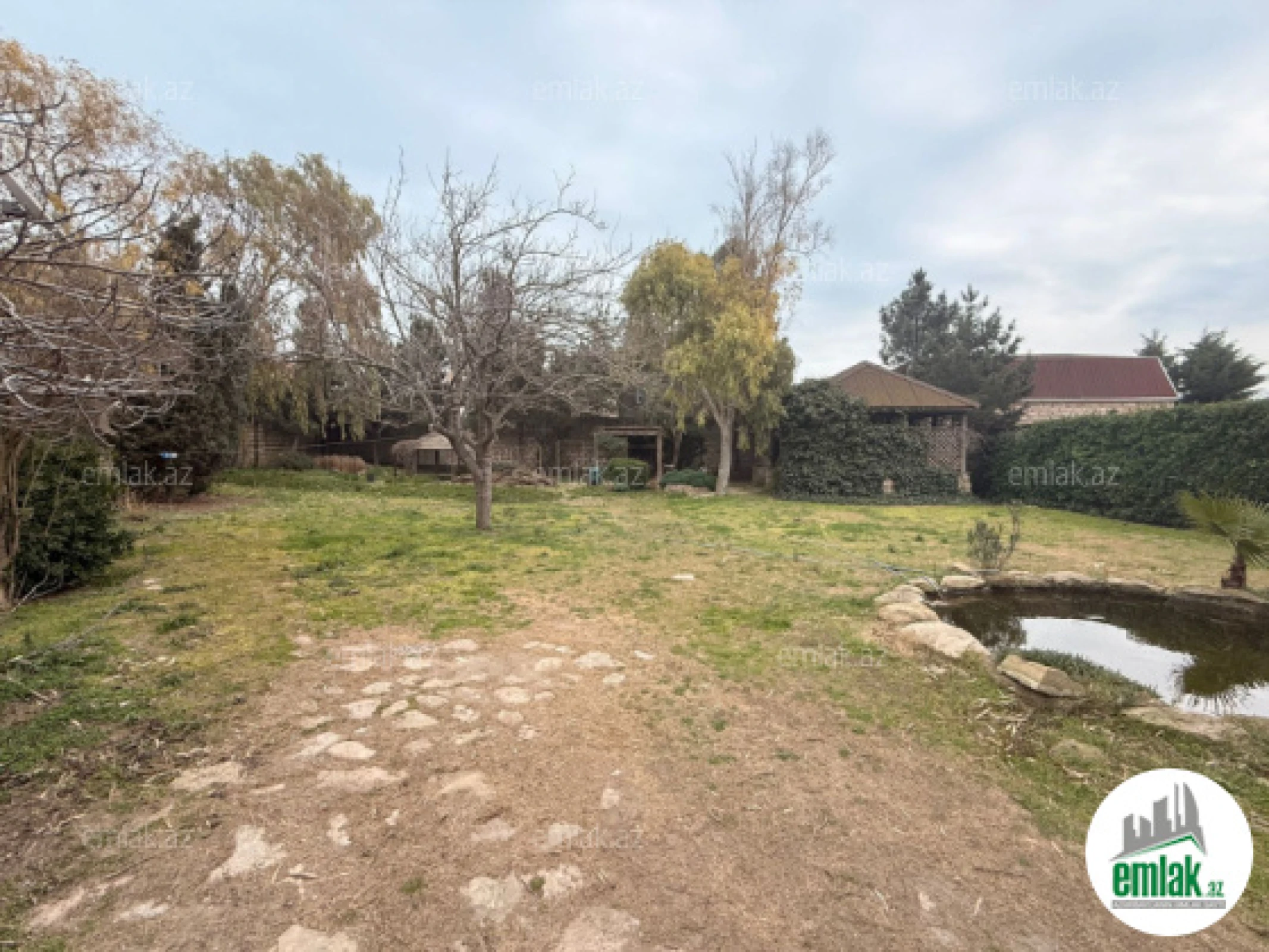 Satılır torpaq sahəsi 16 m²