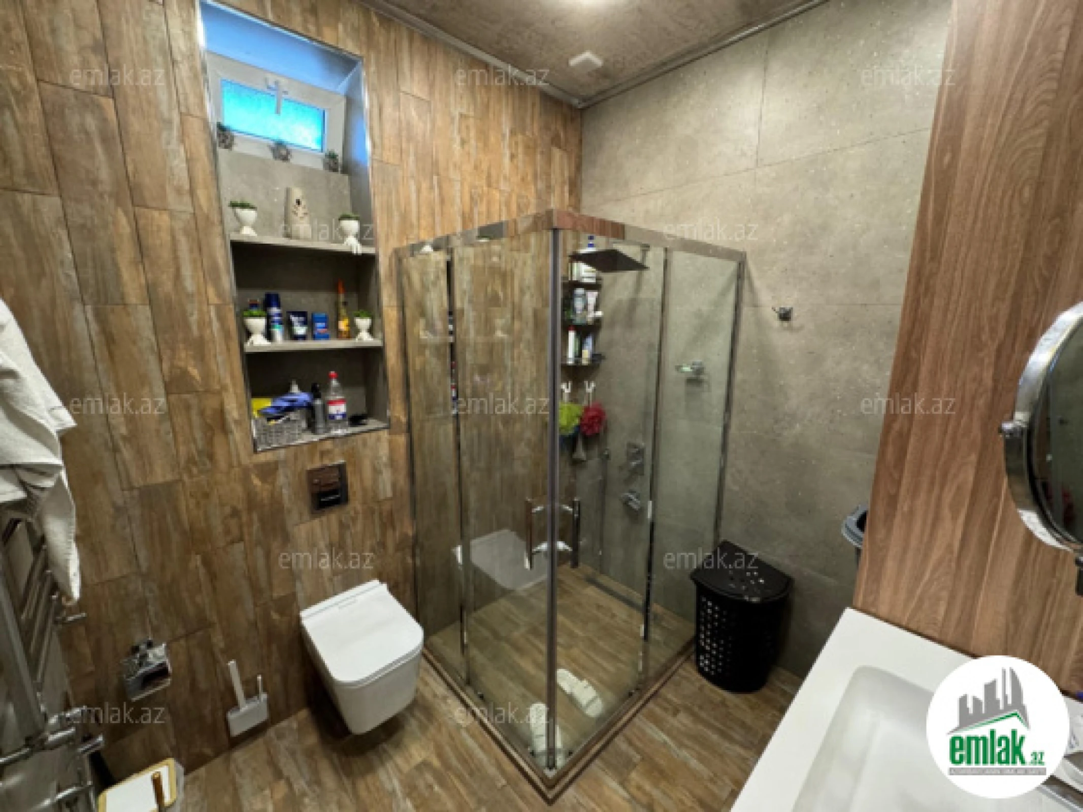 Satılır 3 otaqlı köhnə tikili 100 m²