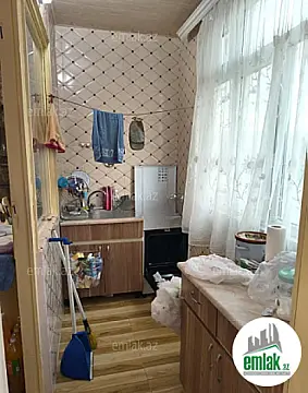 Satılır 2 otaqlı köhnə tikili 47 m²