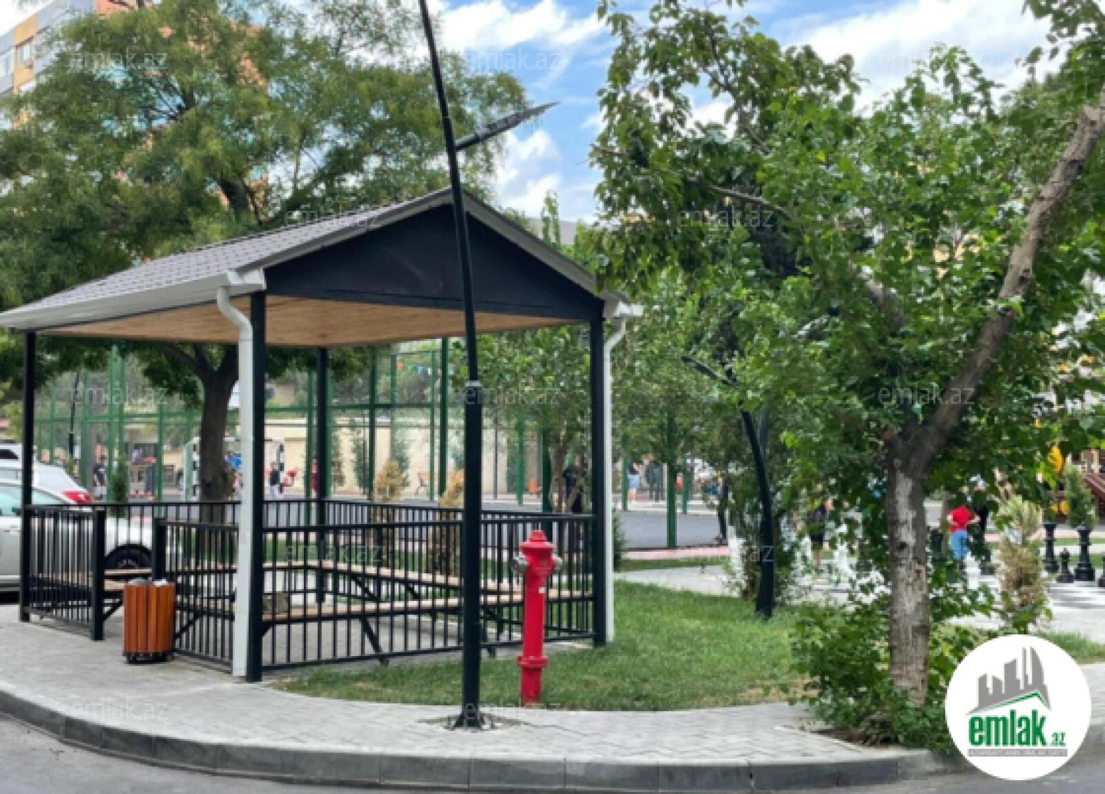 Satılır 2 otaqlı köhnə tikili 47 m²