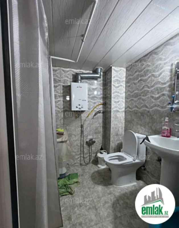 Satılır 2 otaqlı köhnə tikili 47 m²