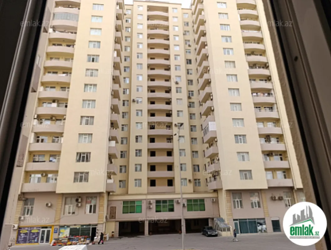 Satılır 3 otaqlı yeni tikili 105 m²